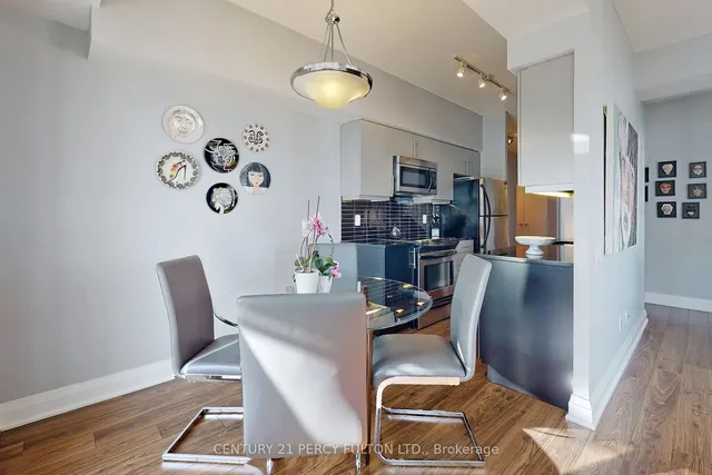 Additional image 10 of 83 Redpath Ave Unit 1107