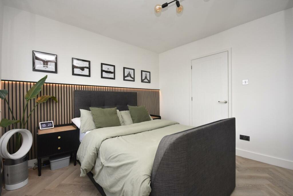 Additional image 10 of 8 Custom House Place, Penarth, CF64 1TP