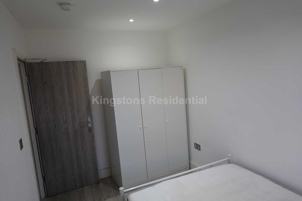 Additional image 7 of Colum Road, Cathays, CF10 3EE