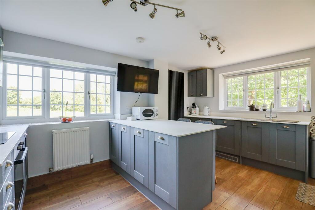 Additional image 4 of Tredodridge, Near Cowbridge, Vale of Glamorgan, CF71 7UL