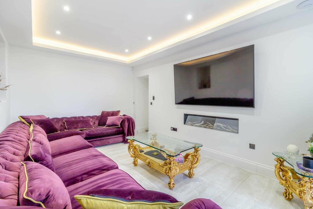 Additional image 7 of Rudry