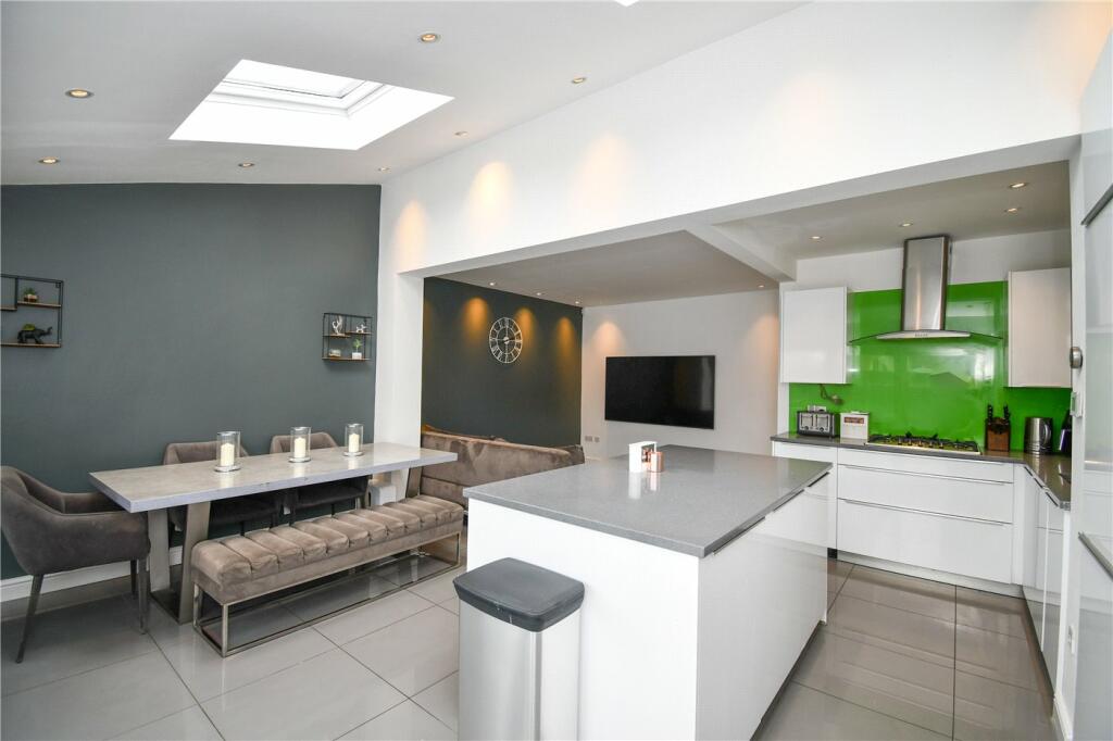 Additional image 3 of Avondale Avenue, Moreton, Wirral