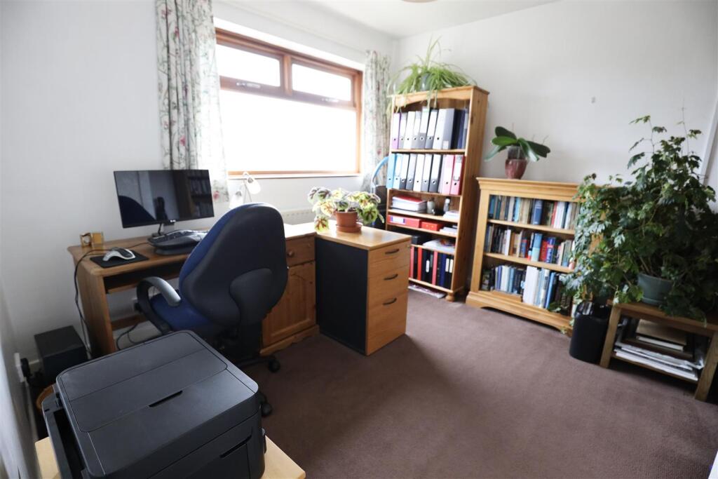 Additional image 4 of Sigingstone, Cowbridge