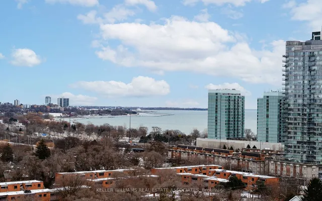 Additional image 4 of 60 Southport St Unit 906