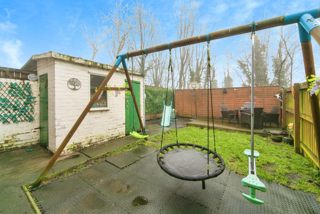 Additional image 17 of Hinderton Road, Birkenhead