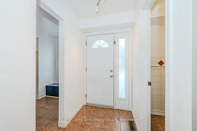 Additional image 5 of 32 Mowat Blvd Unit 58