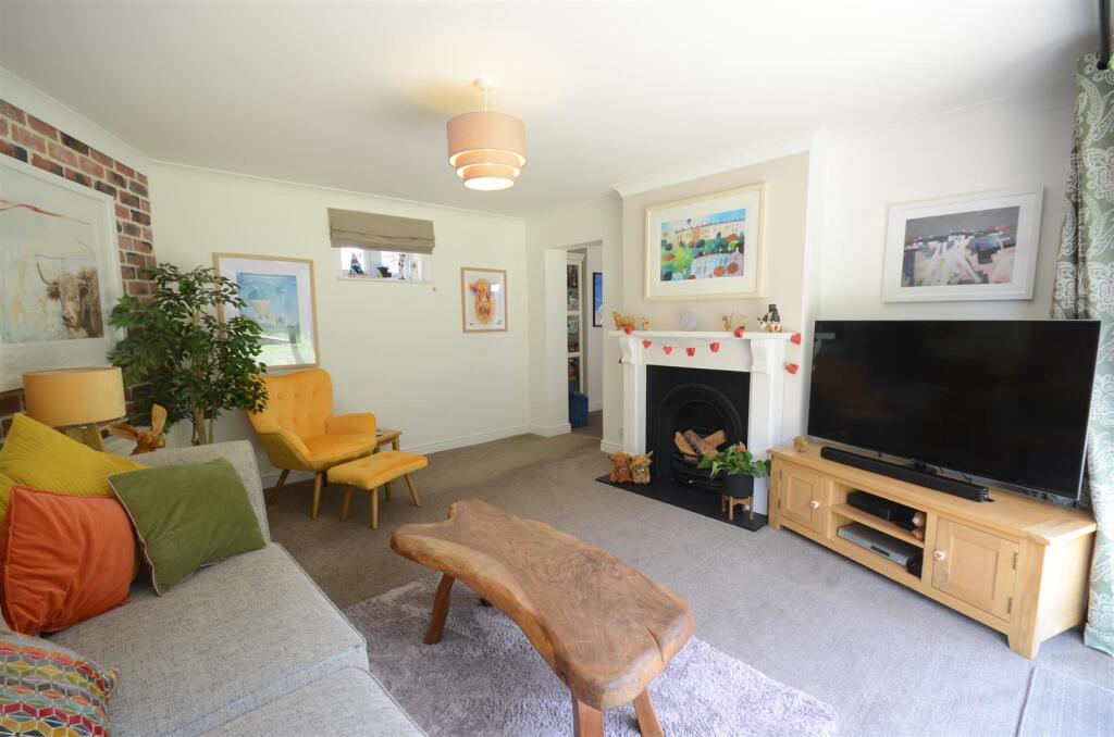 Additional image 4 of Alderton Way, Trowbridge