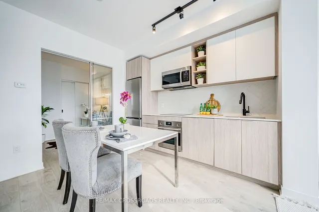 Additional image 8 of 36 Zorra St Unit 209