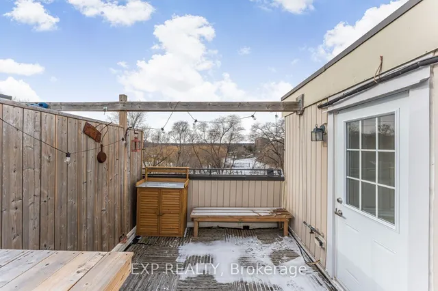 Additional image 27 of 870 Jane St Unit 215