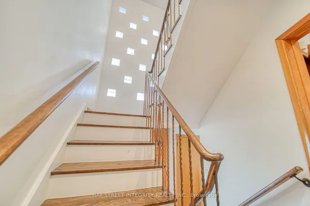 Additional image 15 of 12 Martini Dr