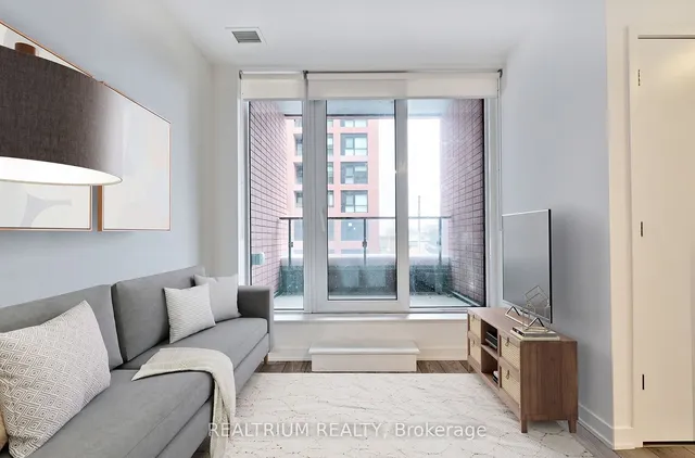 Additional image 4 of 8 Tippett Rd Unit 215