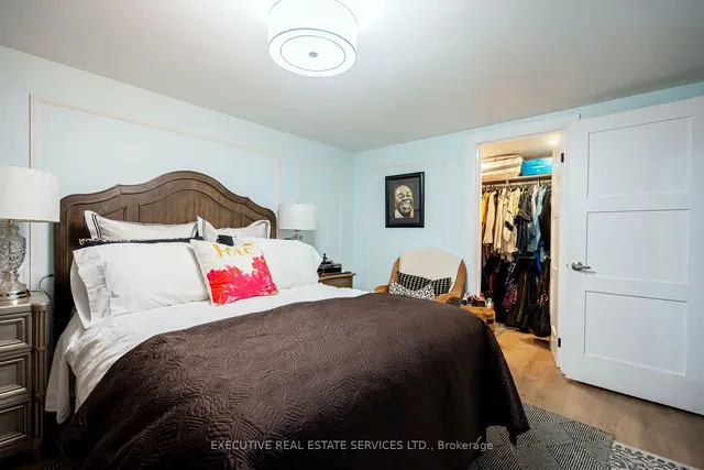 Additional image 31 of 47 Foxrun Ave