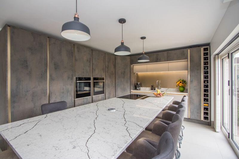 Additional image 3 of Cog Road, Sully