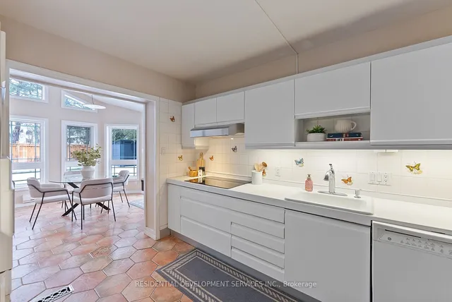 Additional image 10 of 157 Duncairn Rd