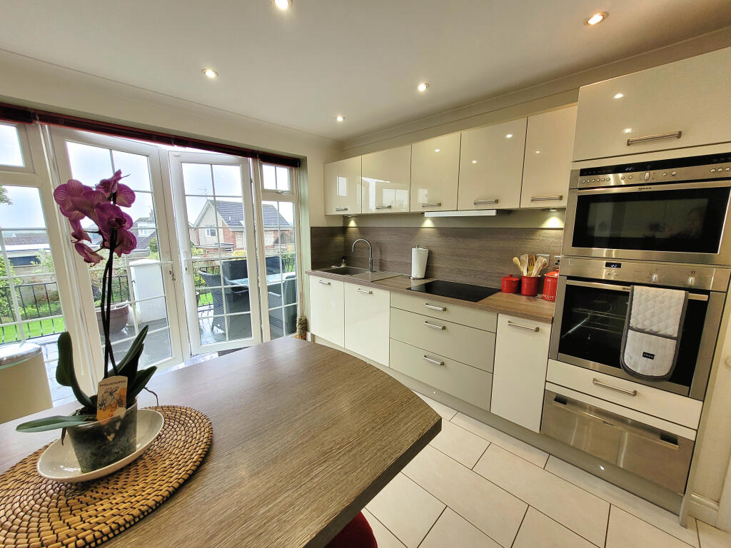 Additional image 13 of DANYGRAIG AVENUE, PORTHCAWL, CF36 5AA