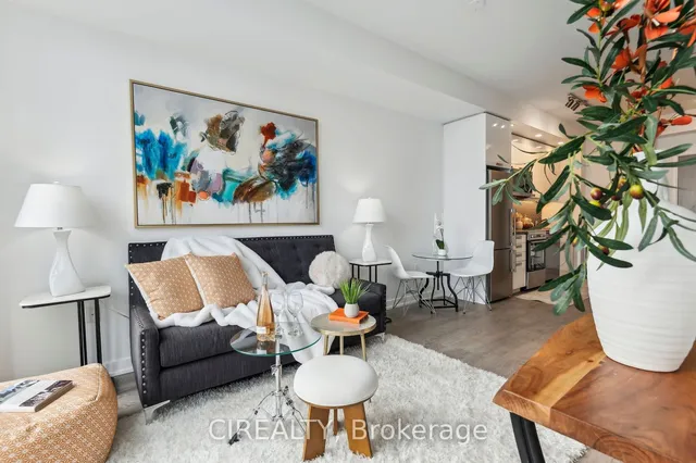 Additional image 8 of 99 John St Unit 4002