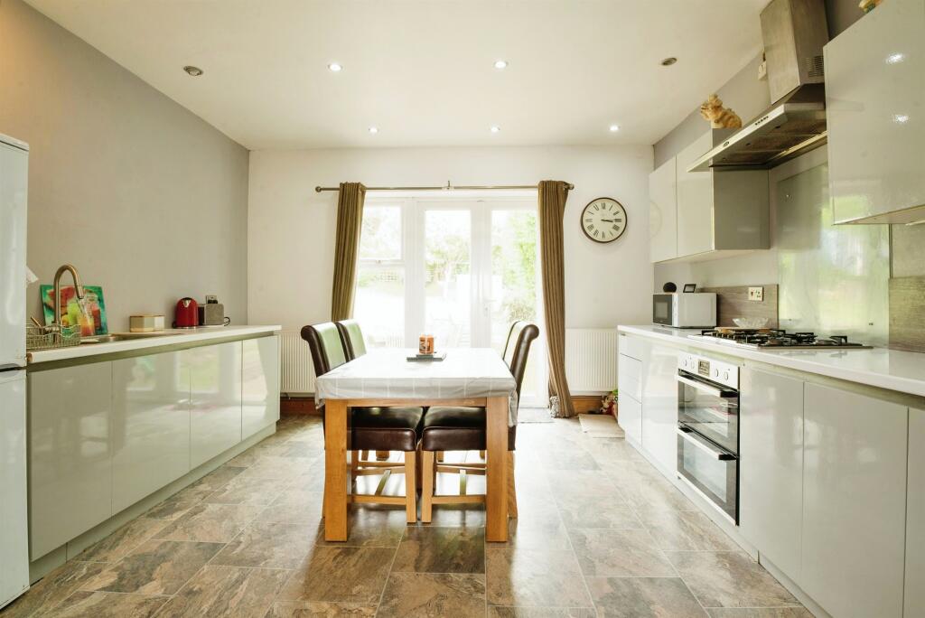 Additional image 8 of Craig Yr Eos Road, Ogmore-By-Sea, Bridgend