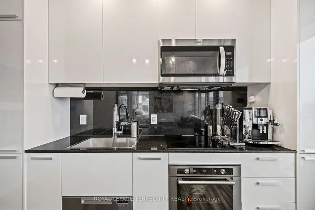 Additional image 14 of 75 Canterbury Pl Unit 1702