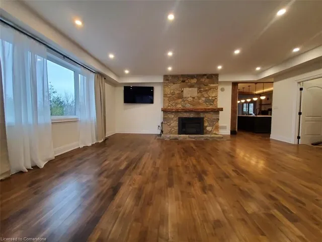 Additional image 34 of 2019 Dundas St