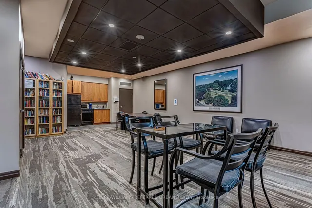 Additional image 32 of 901 Queen St Unit 404