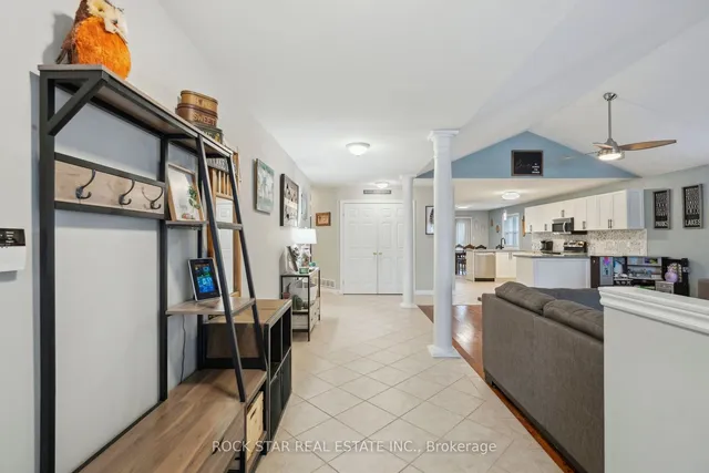 Additional image 6 of 996 BEACH Blvd