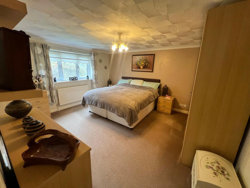 Additional image 12 of High Street Gilfach Goch - Gilfach Goch