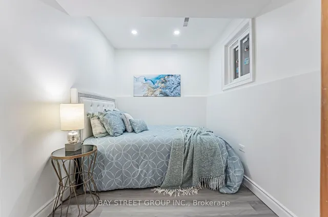 Additional image 35 of 77 Sandyhook Sq