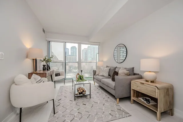 Additional image 3 of 19 Western Battery Rd Unit 310