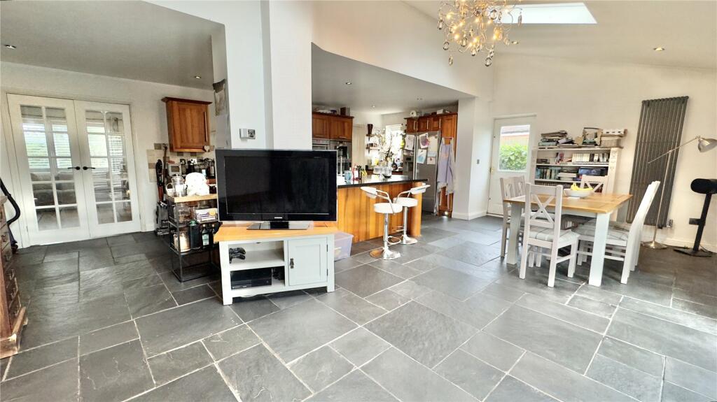 Additional image 18 of Fulford Park, Moreton, Wirral, CH46