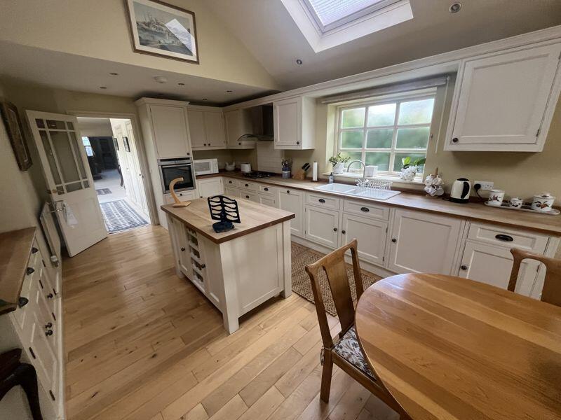 Additional image 15 of Holly Cottage, 44 Westgate, Cowbridge, The Vale of Glamorgan CF71 7AR