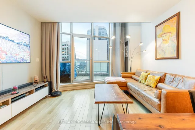 Additional image 6 of 36 Blue Jays Way Unit 714