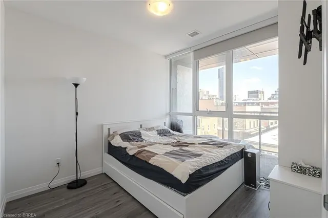 Additional image 18 of 60 Charles St Unit 503