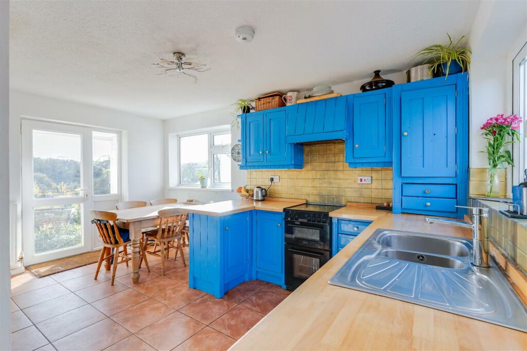 Additional image 9 of 2 Fairleigh, Michaelston-Le-Pit, Dinas Powys, CF64 4HN