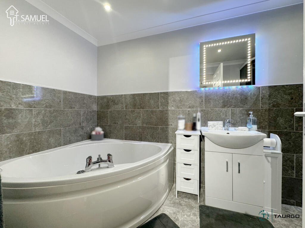 Additional image 11 of William Street, Abercynon, CF45 4RW