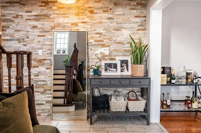 Additional image 11 of 3 Gowland Dr