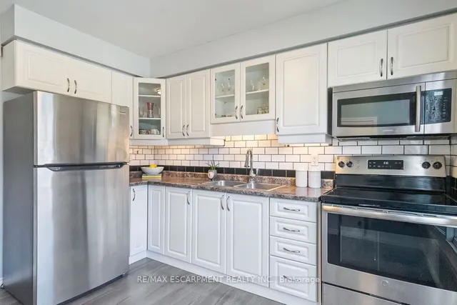 Additional image 16 of 1301 Upper Gage Ave Unit 12