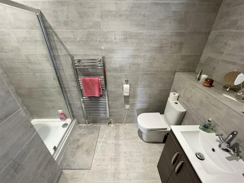 Additional image 21 of Barnston Road, Heswall, Wirral