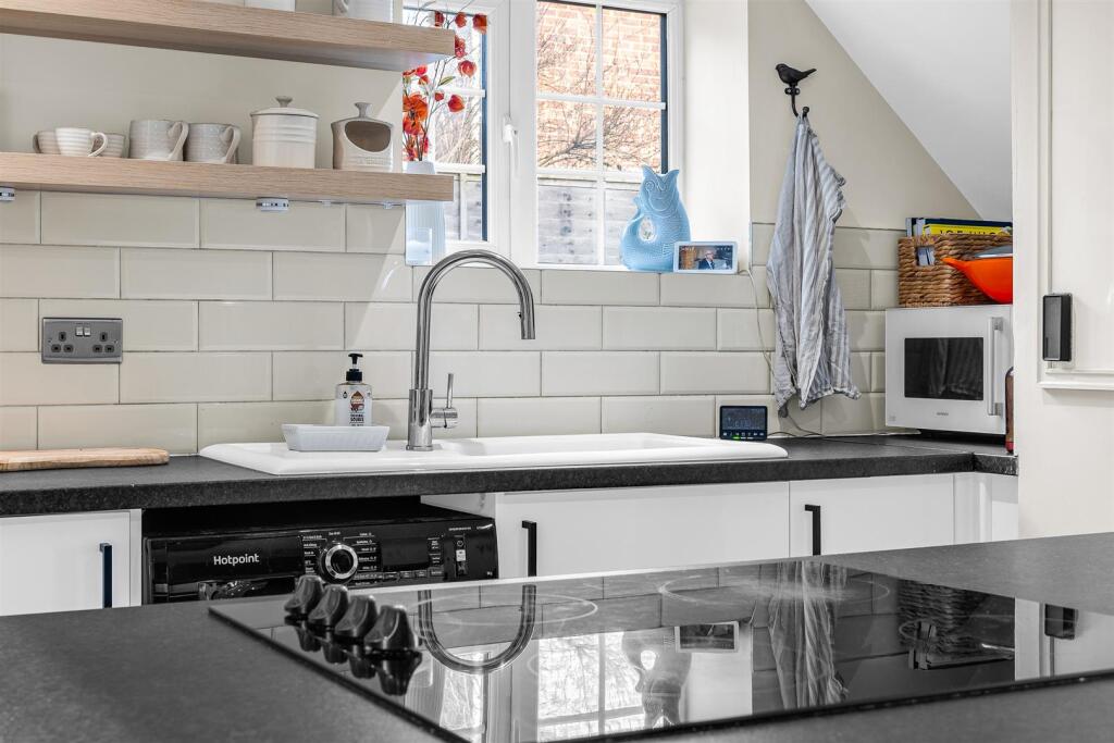 Additional image 7 of Chequers, Welwyn Garden City