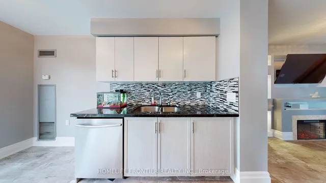 Additional image 16 of 20 Olive Ave Unit 711