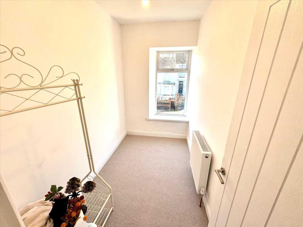 Additional image 18 of Berw Road, Tonypandy