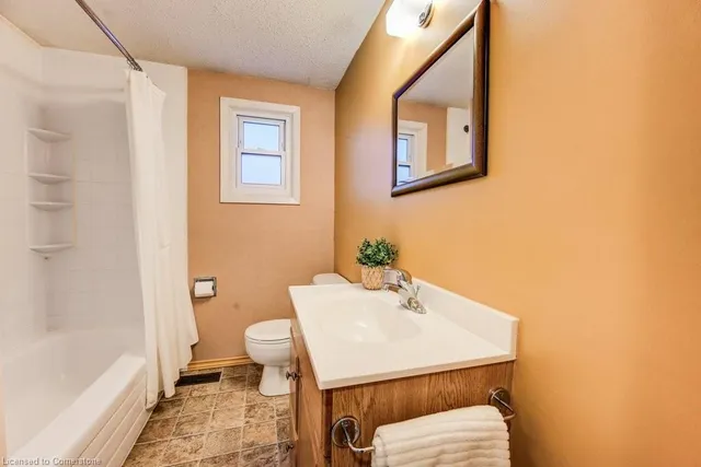 Additional image 24 of 18 Barwood Cres