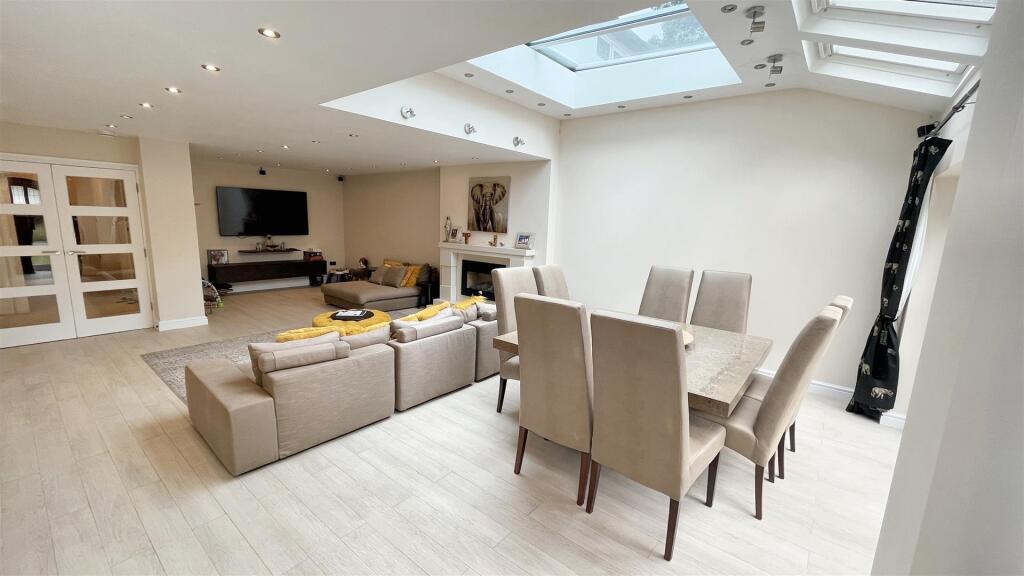 Additional image 6 of Green Road, Moseley