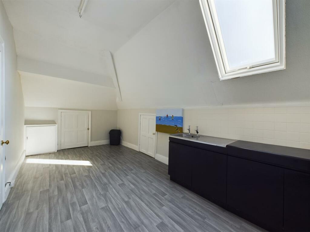 Additional image 36 of Penkett Road, Wallasey