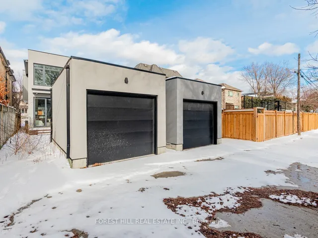 Additional image 37 of 515 Woburn Ave