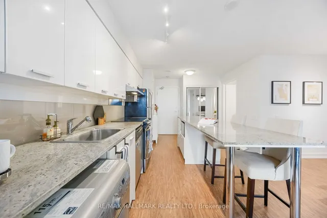 Additional image 3 of 29 Singer Crt Unit 908