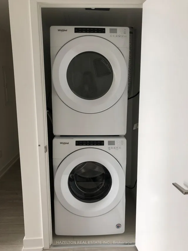 Additional image 21 of 15 Baseball Pl Unit 815