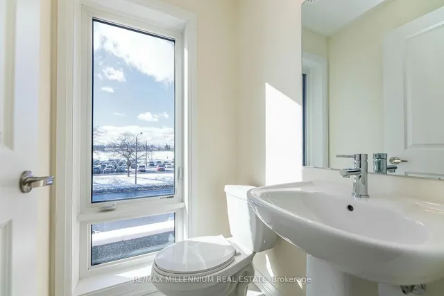 Additional image 17 of 165 Tapscott Rd Unit 11