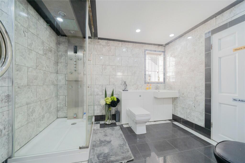 Additional image 35 of Hanns Hall Road, Neston, Cheshire, CH64