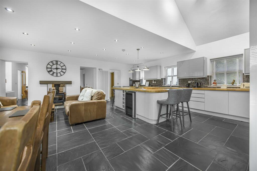 Additional image 23 of Pant Y Pwllau, Coity