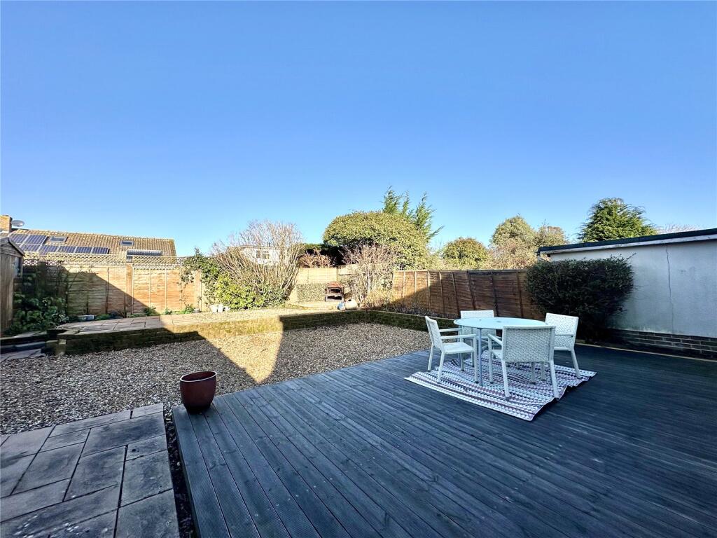 Additional image 16 of Woodfield Gardens, Highcliffe on Sea, Christchurch, Dorset, BH23